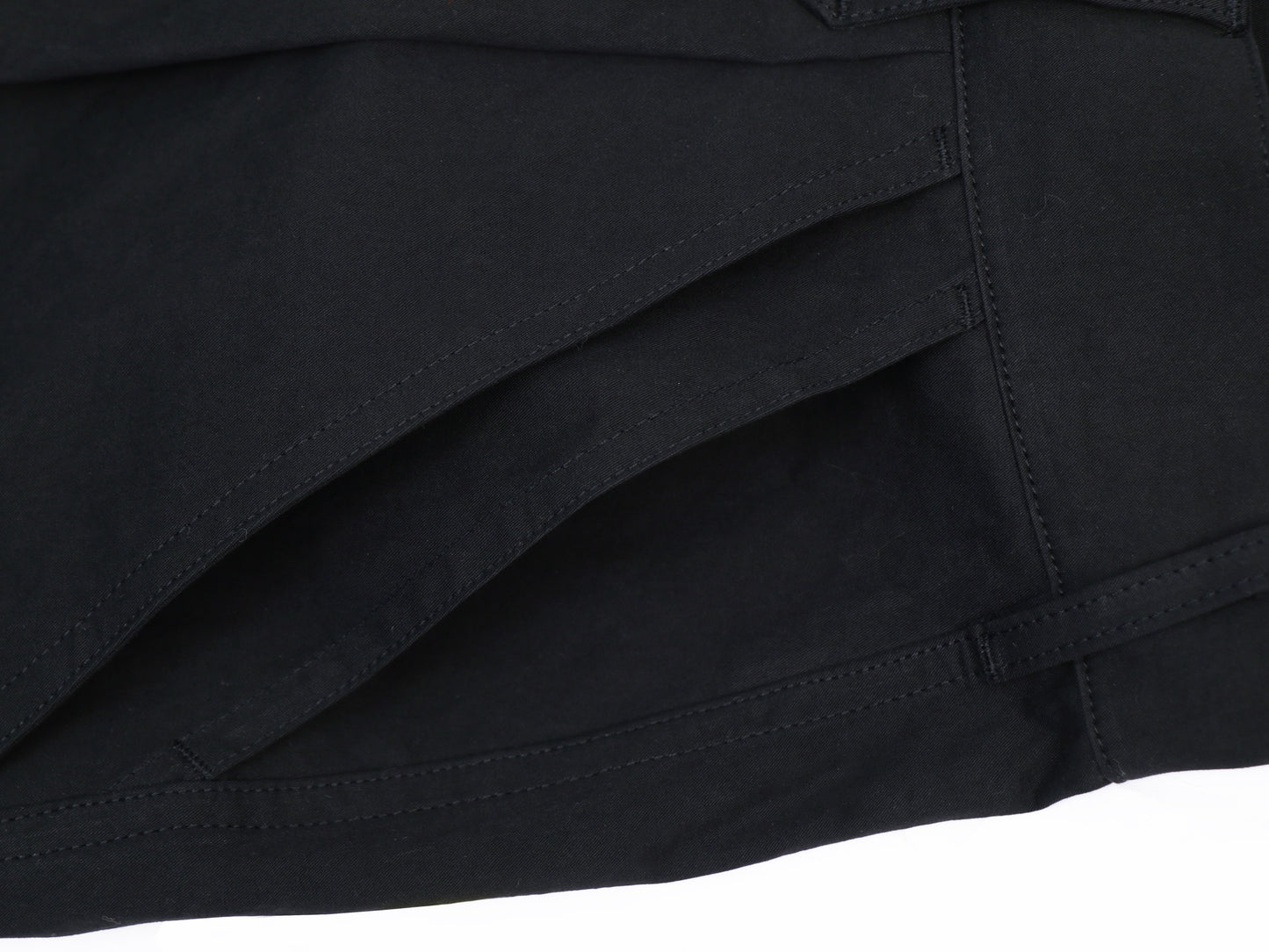 PLEATED POPLIN SHORTS
